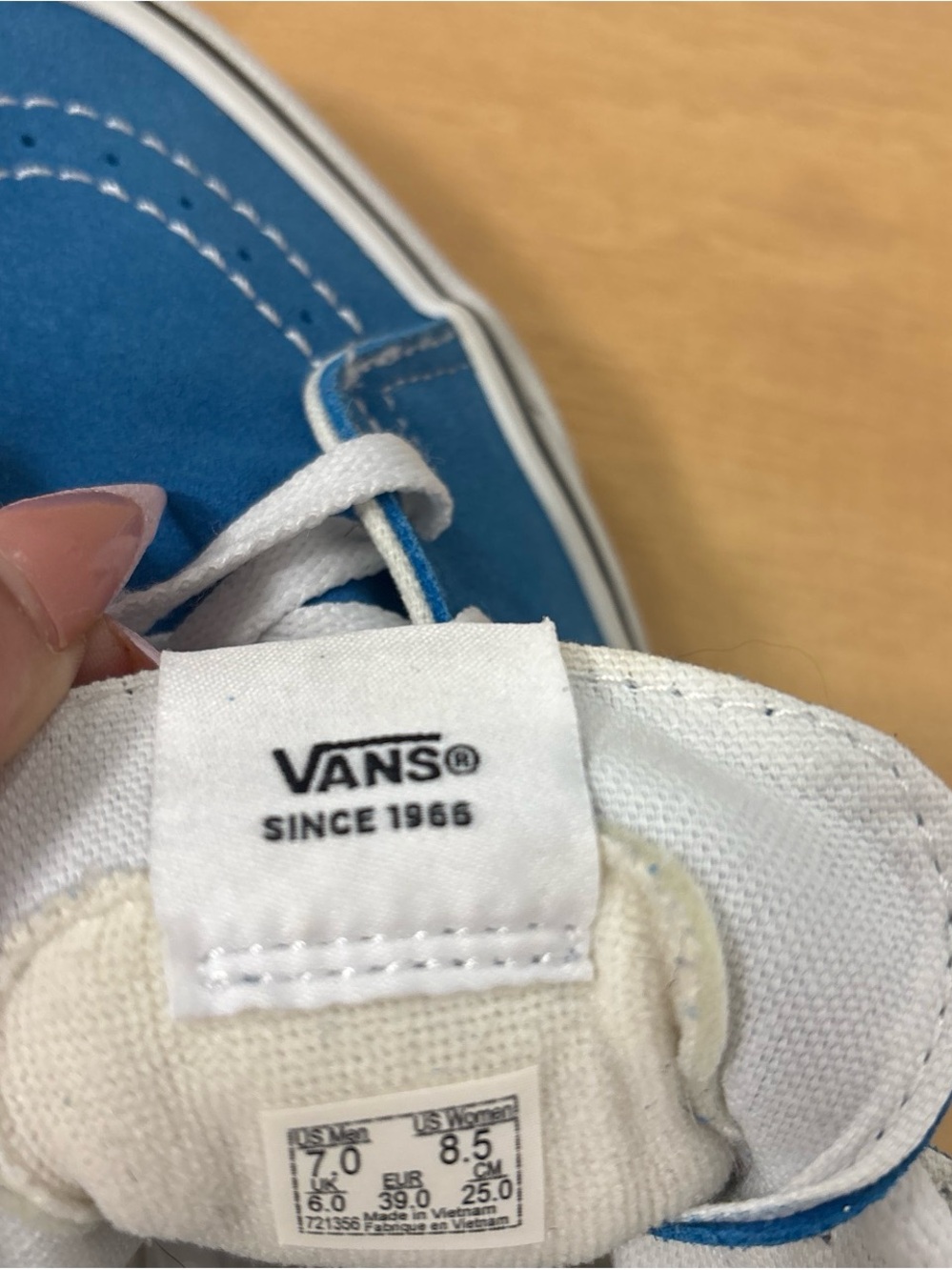 Vans Sk8-Hi High-Top Sneakers in Blue - Picture 5 of 5